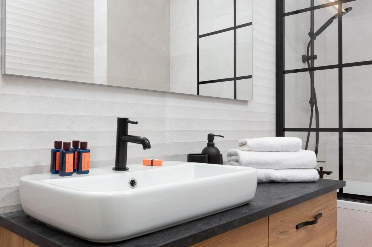 Awangarda Apartment Warsaw Ochota By Renters Prestige Eksteriør billede